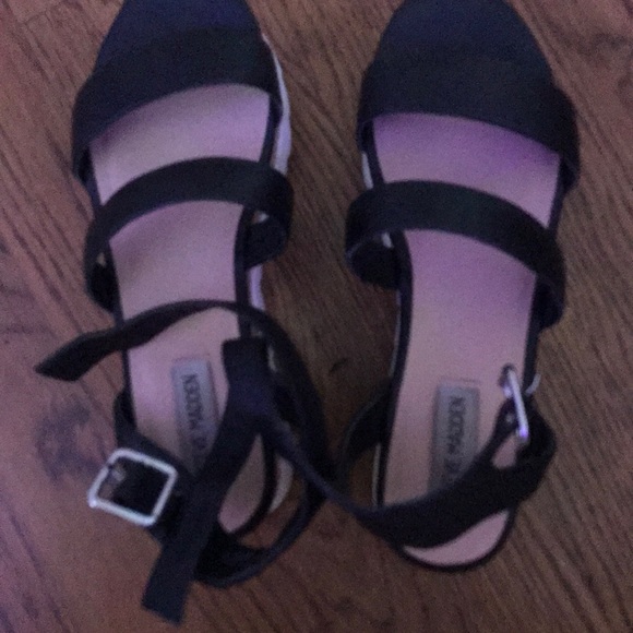 Brand new Steve Madden sandals - Picture 1 of 7